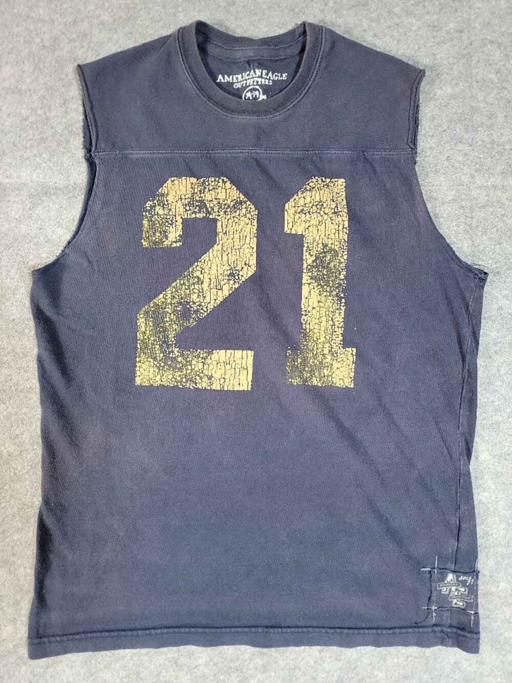 Vintage Y2K American Eagle Outfitters Distressed Graphic Cut-off Muscle T Mens M